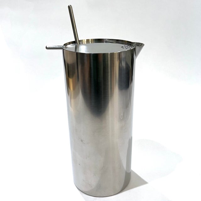 Unique yet useful Cylinda Series A.J. Martini Mixer pitcher. A Danish modern classic designed in 1967 by the renowned Arne...