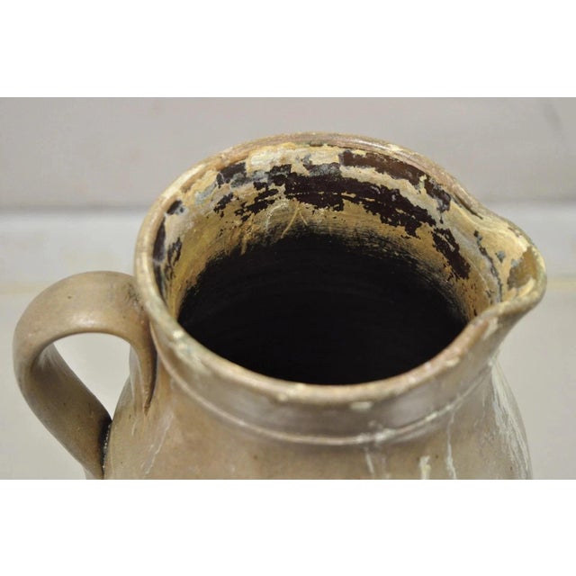 Antique Primitive Stoneware Salt Glazed 8" Bulbous Water Pitcher With Handle For Sale In Philadelphia - Image 6 of 11