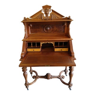 Small Victorian Walnut Desk For Sale