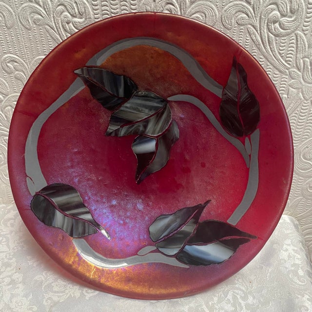 Vintage Hand Made Vintage 1990’s Art Glass Bowl Leaves Insets For Sale - Image 11 of 11