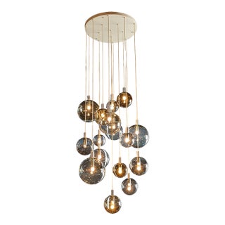 1970s Monumental Cascade Chandelier by Lightolier, 16 Globes For Sale