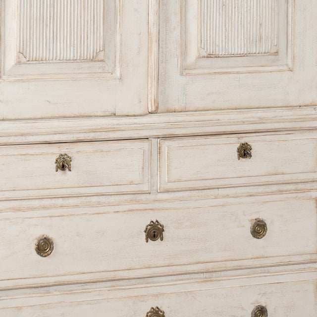Early 19th Century Swedish Gustavian White Painted Cabinet For Sale - Image 13 of 18