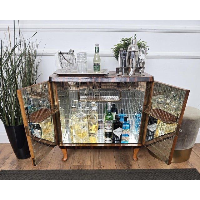 Mid-Century Italian Art Deco Walnut Burl Veneer and Mirror Mosaic Bar Cabinet, 1950s For Sale - Image 3 of 12
