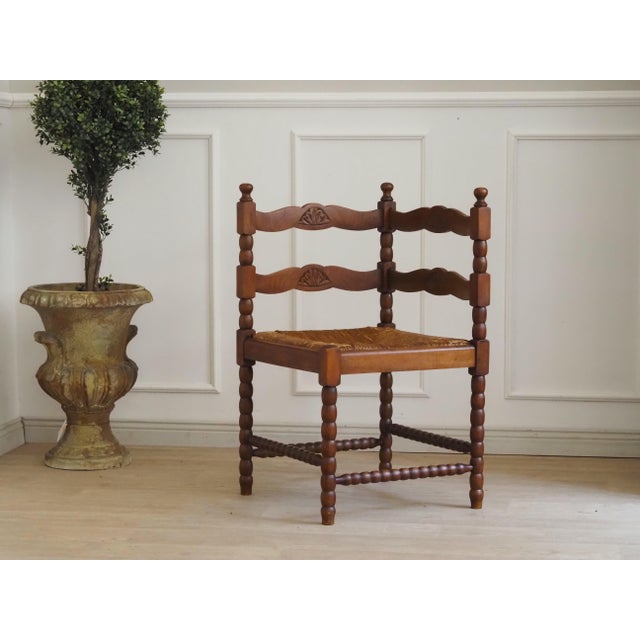 Wood Vintage Corner Chair in Turned Wood with Carved Straw Seat For Sale - Image 7 of 7