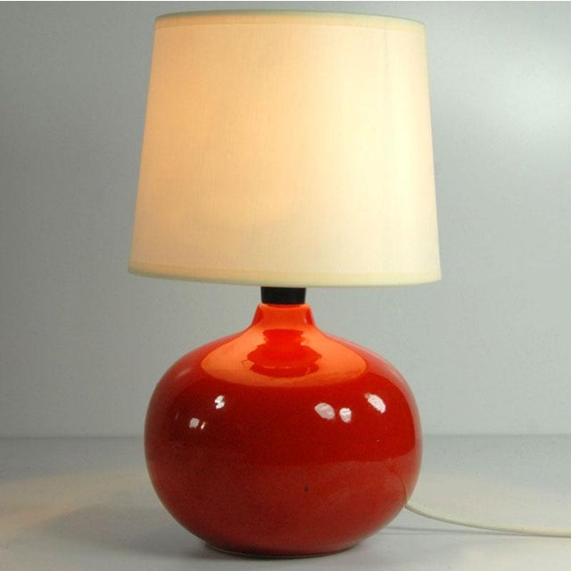 Small Vintage Red Glazed Ceramic Table Lamp, 1980s For Sale - Image 4 of 7