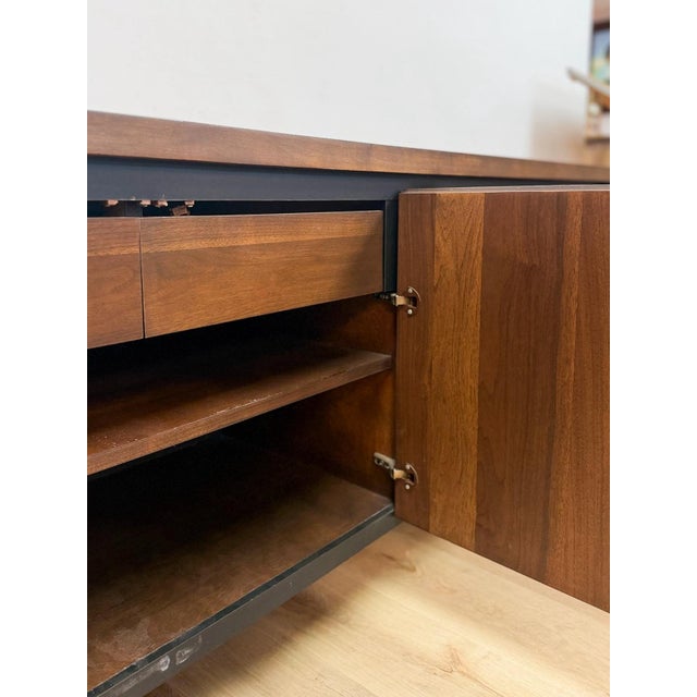 Dillingham MCM Credenza Vintage Long Sideboard Buffet Tv Stand Media Console For Sale - Image 11 of 15