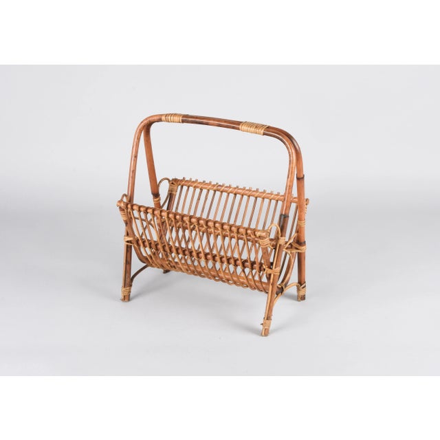 1960s Mid-Century French Riviera Bamboo, Rattan and Wicker Magazine Rack, Italy, 1960s For Sale - Image 5 of 13