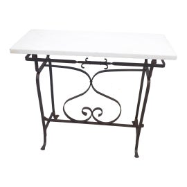 Example of Outdoor Side Tables