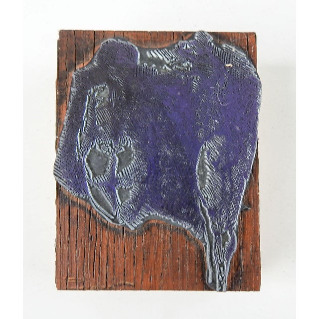 Mid 20th Century Vintage Etched Metal & Wood Print Block Nude Figures For Sale - Image 5 of 5