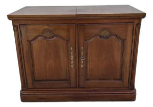 Mid 20th Century Kindel Furniture French Provincial Louis XV Server/ Dry Bar on Casters