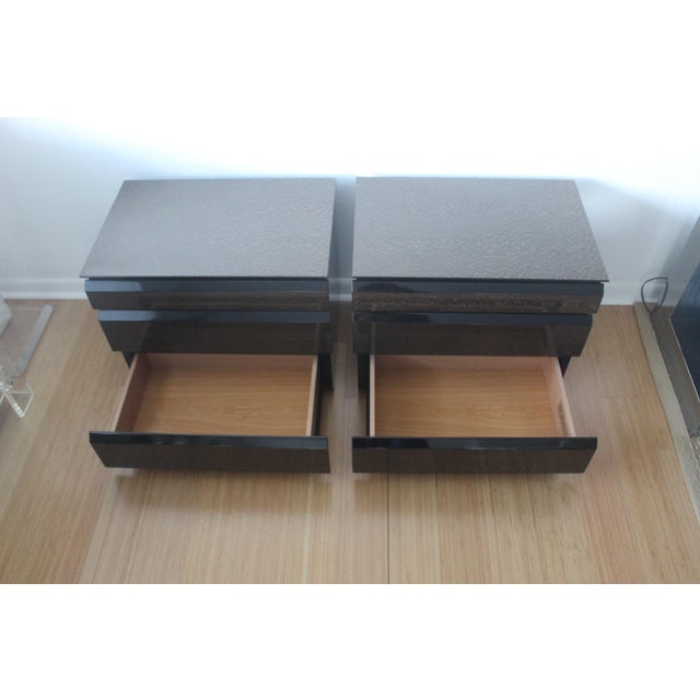 1990s Vintage Italian Giorgio Collection Snakewood Black Lacquered Three Drawer Nightstands Side Tables -a Pair For Sale - Image 16 of 18