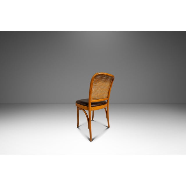 1960s Single Patinaed Bentwood Prague Model 811 Side Dining Chair in Leather in the Manner of Josef Frank for Stendig, Usa, C. 1960s For Sale - Image 5 of 18