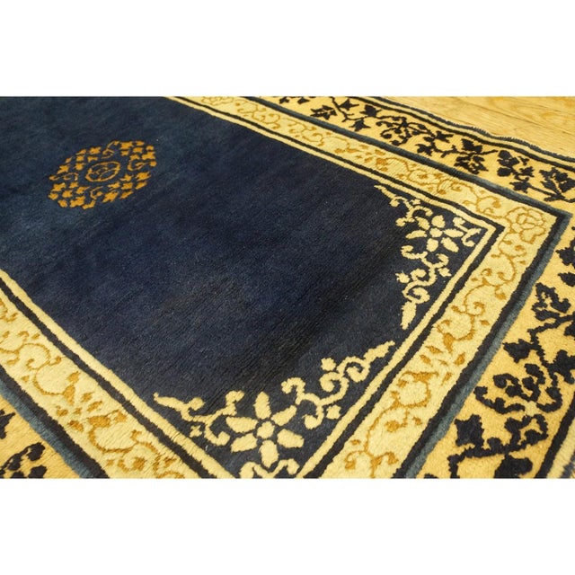 1920s Navy Blue Floral Medallion Antique Chinese Peking Small Rug 2' 7'' X4' 2'' For Sale In New York - Image 6 of 8