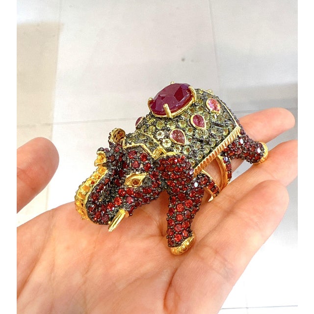 Bochic "Orient" Neoclassical Elephant Ruby & Sapphire Ring Set 18K Gold & Silver For Sale - Image 11 of 12