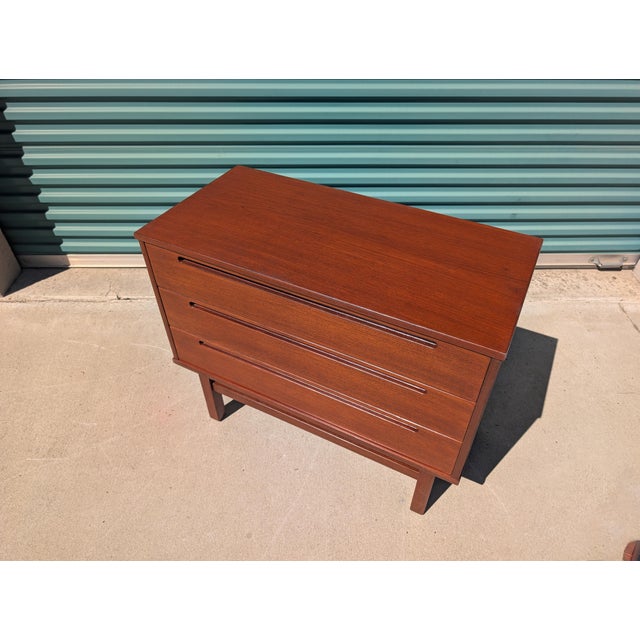 Nils Jonsson Mid-Century Modern Teak 3-Drawer Chest, Denmark, C. 1960s For Sale In Los Angeles - Image 6 of 11