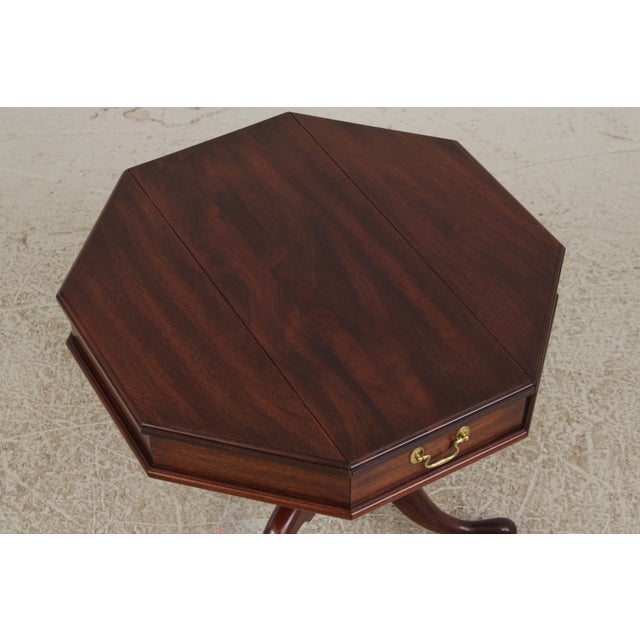 1990s Henkel Harris Mahogany Octagon Lift Top Table For Sale - Image 5 of 13