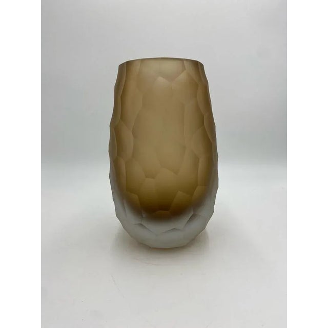 Beat Vase by Fornace Mian, in New conditions. Designed from 2000 Labeled by Maker