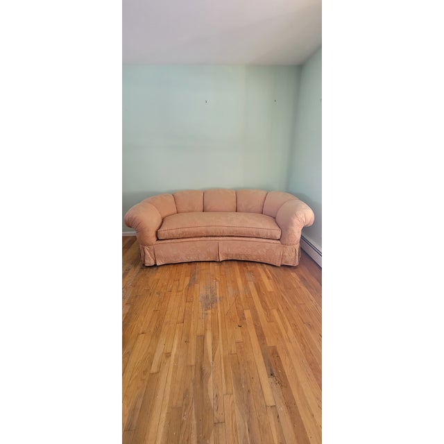 French Provincial Vintage Baker Furniture Curved Sofa in Peach Damask Upholstery For Sale - Image 3 of 5