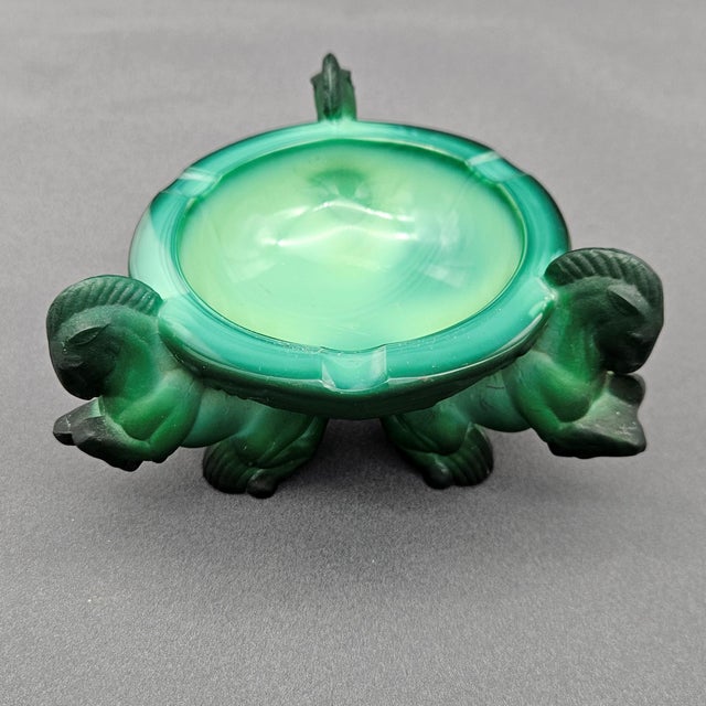 Malachite Glass Ashtray by Arthur Pleva for Curt Schlevogt, 1930s For Sale - Image 3 of 5