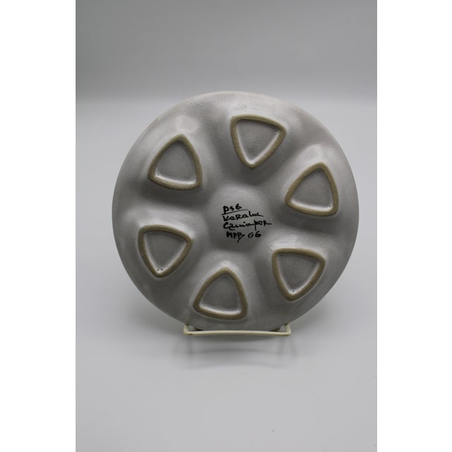 Mid 20th Century Mid 20th Century Quimper Keralac G6 Oyster Plate For Sale - Image 5 of 8