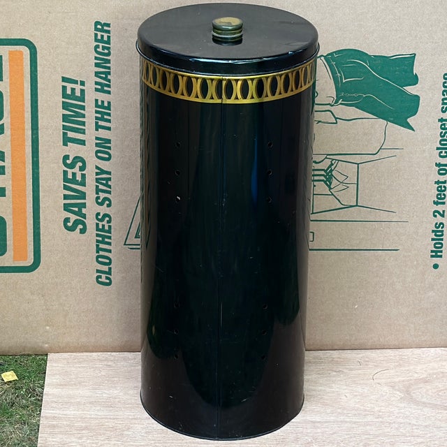 Vintage Hollywood Regency Black & Gold Floral Decoware Small Metal Hamper With Lid For Sale In Philadelphia - Image 6 of 12