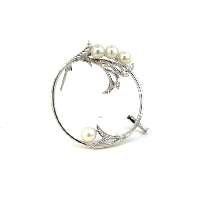 Metal 1990s Mikimoto Estate Akoya Pearl Brooch Sterling Silver 5 mm For Sale - Image 7 of 8
