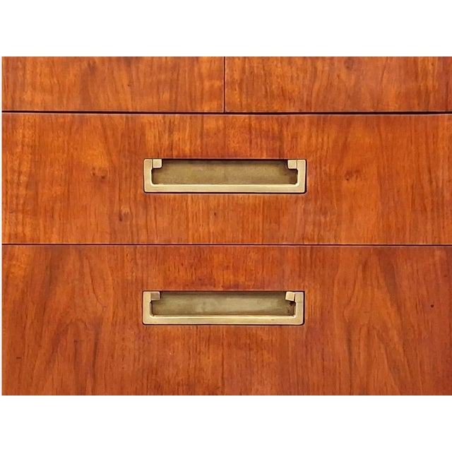 John Widdicomb, American Modern, Gentleman's Chest, Walnut, Brass, Usa, 1960s For Sale - Image 11 of 14