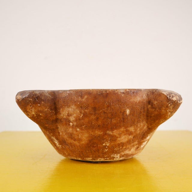 Descrizione Articolo: - presenta imperfezioni Altezza: 10 Larghezza: 21 Profondità: 21 This piece is attributed to the...