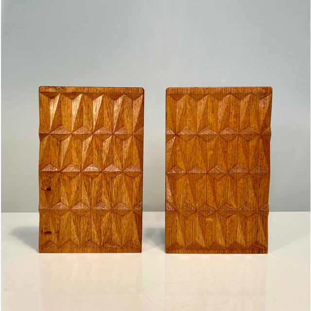 1950s Brutalist Oak Bookends with Relief-Like Pattern, 1950s, Set of 2 For Sale - Image 5 of 17