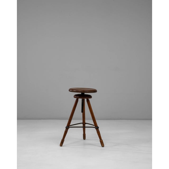 Early 20th Century 1920s French Adjustable Swivel Stool With Tripod Base For Sale - Image 5 of 18