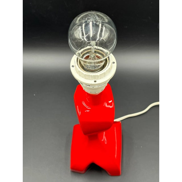 Sculptural Mid-Century Porcelain Lamp in the style of Heifetz, Space Age, Red For Sale - Image 11 of 15