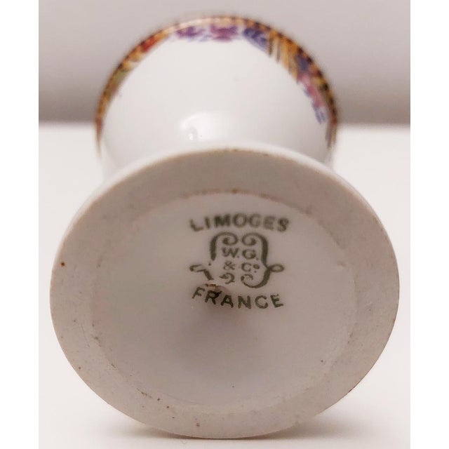 Contemporary Egg Cup in Gold and Porcelain from Limoges, France, 1970 For Sale - Image 3 of 11