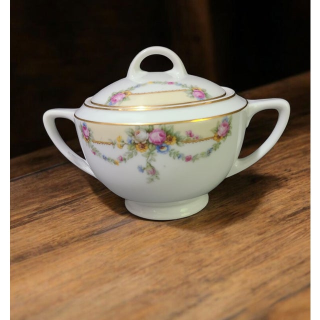 Discover the charm of vintage tableware with the Fine Porcelain Hand Painted Floral TK Thun Bohemia Sugar Bowl, a...