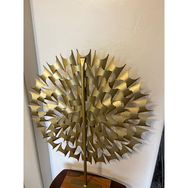 Stunning Large Brutalist Metal Sunburst Objet in the Manner of Marc Weinstein For Sale - Image 4 of 9