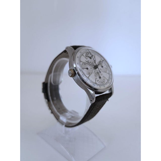 Vintage Universal Aero-Compax Watch, 1950s For Sale - Image 17 of 18