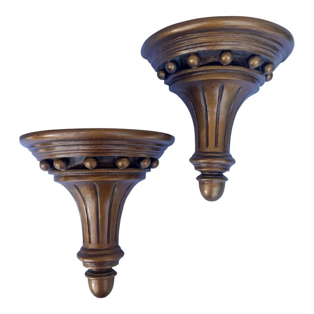 Late 20th-C. Federal Style Gilt Composition Wall Brackets for Plates - Pair For Sale