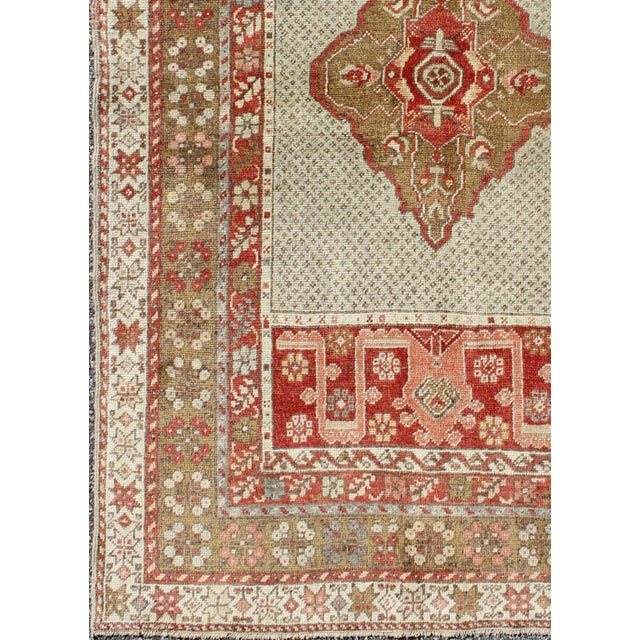 Turkish Antique Medallion Turkish Small Oushak Carpet in Various Green Tones & Red For Sale - Image 3 of 7