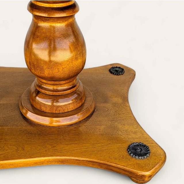 Vintage Mid-Century Maple "Surfboard" Pedestal Coffee Table, 1970s For Sale - Image 4 of 9