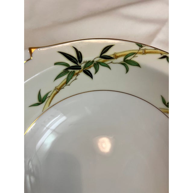 Japanese Mid-Century Kent China “Bali Hi” Pattern Serving Bowl For Sale - Image 3 of 7