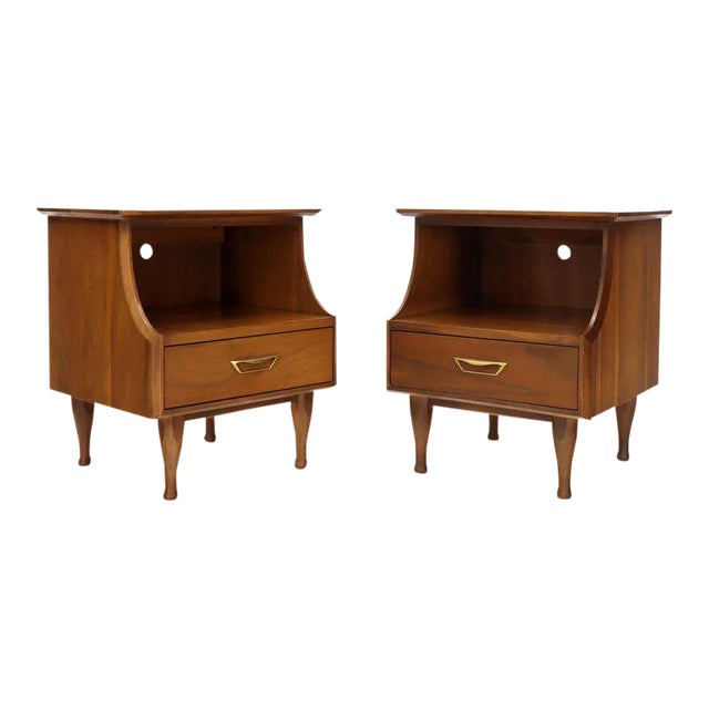 Mid-Century Modern Light Walnut One Drawer Step Nightstands - a Pair For Sale