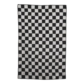 Navy and White Nine Patch Variation (Checkerboard) Quilt For Sale