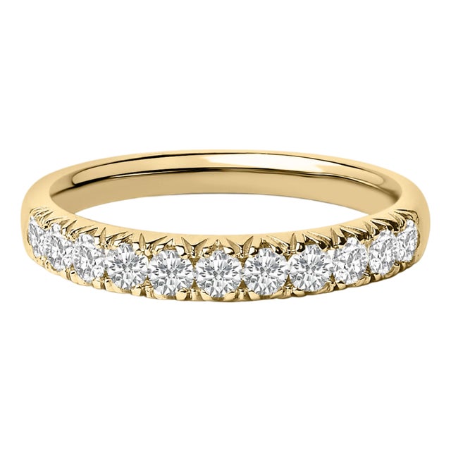 14K Yellow Gold 1/2 Cttw Round Diamond 11 Stone Classic Band - Size 5 For Sale