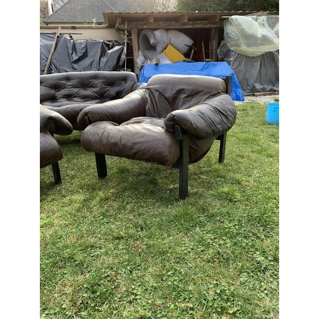 1960s Mid-Century Brown Tufted Leather Armchairs & Ottoman in the style of Percival Lafer, 1960s, Set of 3 For Sale - Image 5 of 11