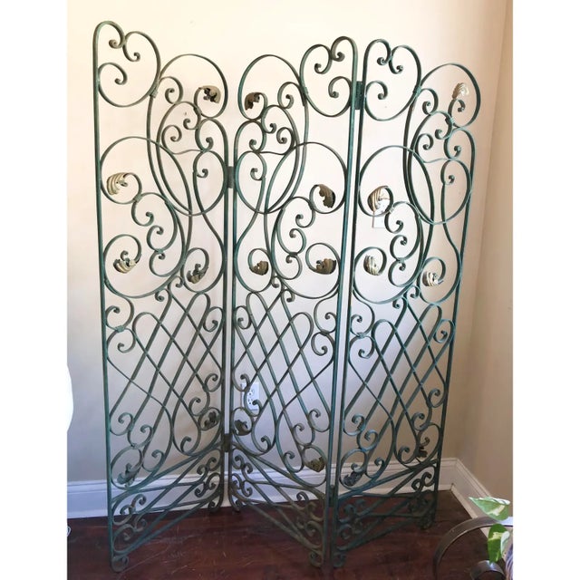 1900 - 1909 Antique French Wrought Iron Screen For Sale - Image 5 of 7