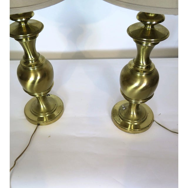 1960s 1960s American Classical Brass Lamps With Shades - a Pair For Sale - Image 5 of 6