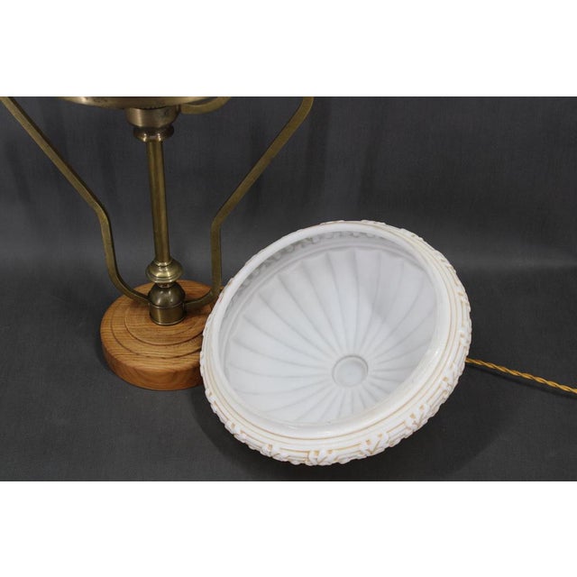 Newly rewired - 1x e26-e27 bulb - us wiring compatible (us plug adapter includes) - new wooden holder for glass shade -...