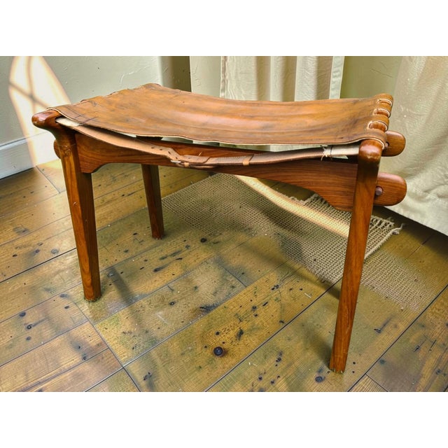 Vintage Stool in Natural Leather and Wood by M. Hayat & Bros., 1960s For Sale - Image 4 of 11
