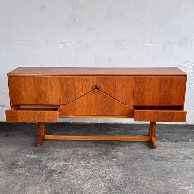 Teak Envelope Sideboard from McIntosh of Kirkcaldy, 1970s For Sale - Image 4 of 16