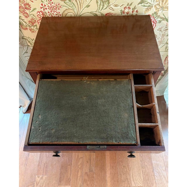 Late Federal Circa 1820 Mahogany Work Table For Sale - Image 4 of 10