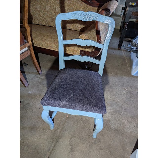 Vintage Sky Blue French Provincial Ladderback Side Chair – Carved Crest & Cabriole Legs For Sale In Washington DC - Image 6 of 8